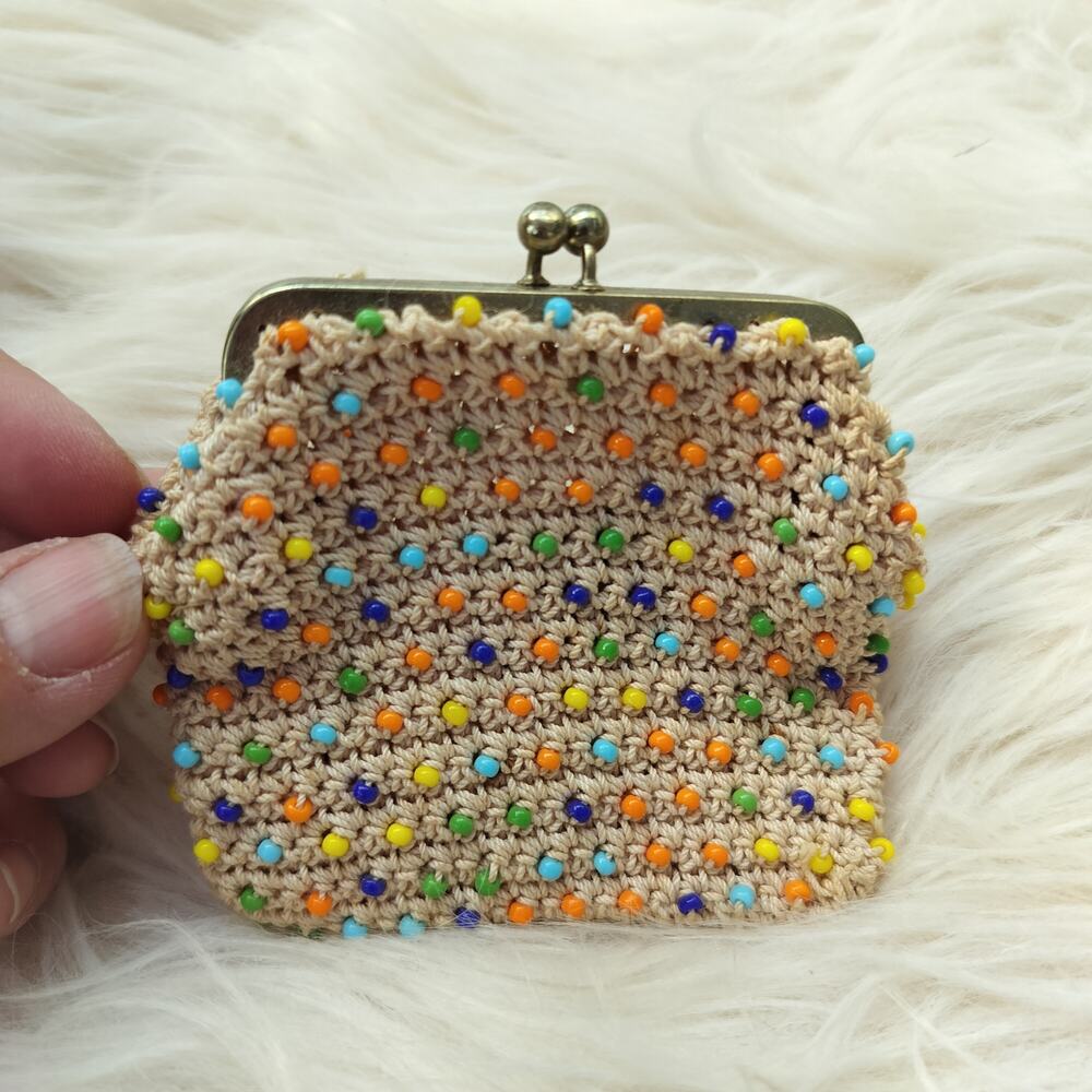 5154) Vintage Mini clutch Art Deco Multi Color Beaded Rafia Coin Purse 3"x3"